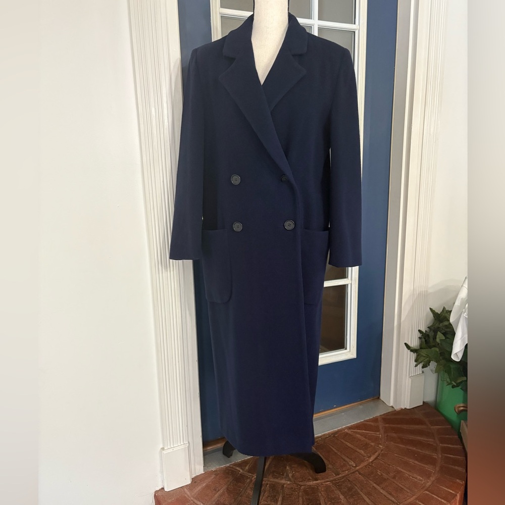 Wellington Fashions Classic Cashmere Blue Trench Coat Timeless Appeal size 16